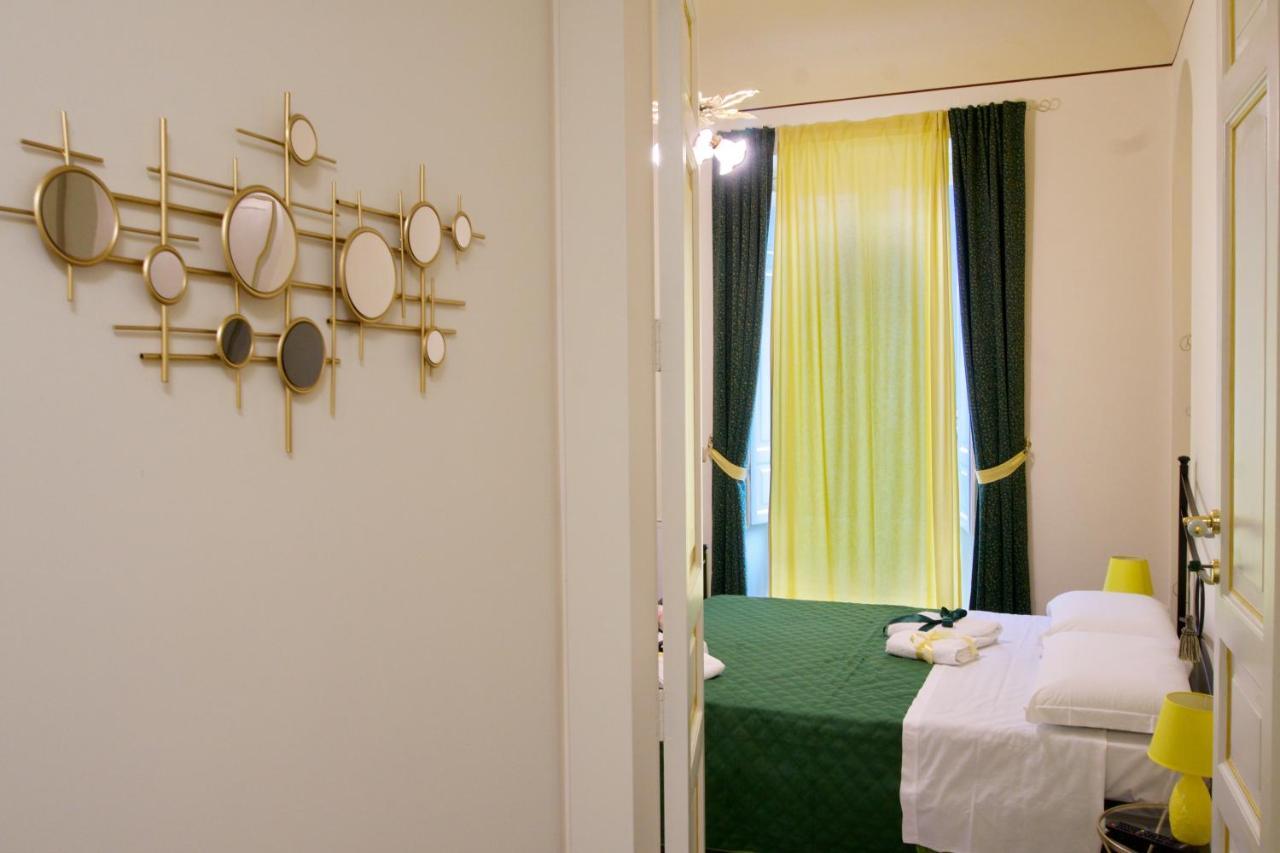 Domus Aurea Bed and Breakfast Montalbano Elicona Exteriör bild